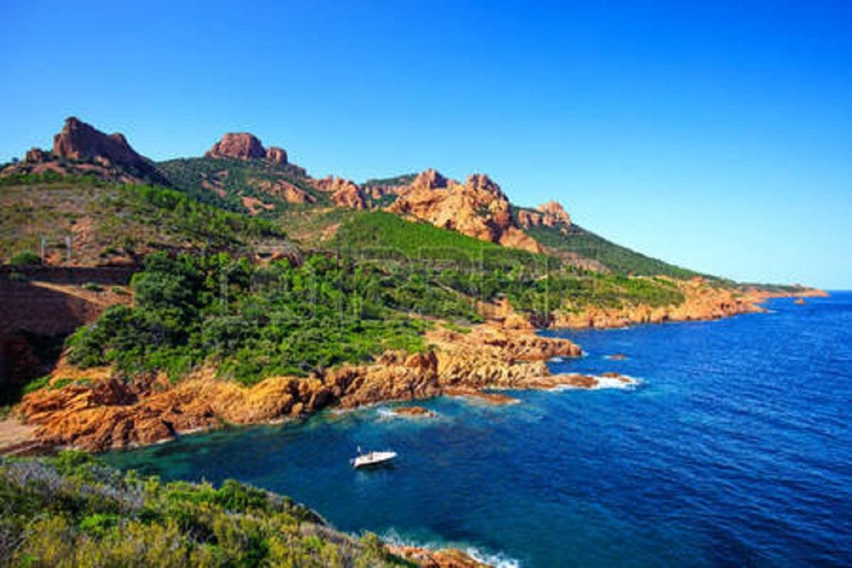Apartamento Sleep In Cannes Between Sea And Mountains Exterior foto